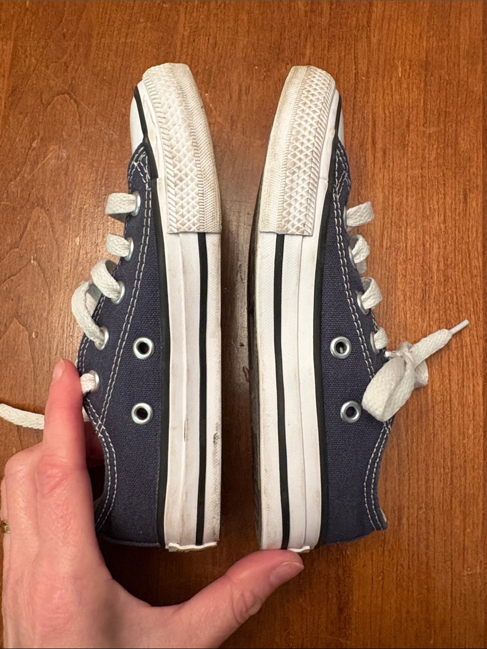 Converse Kids Low-Top Sneakers in Navy and White - Picture 3 of 9